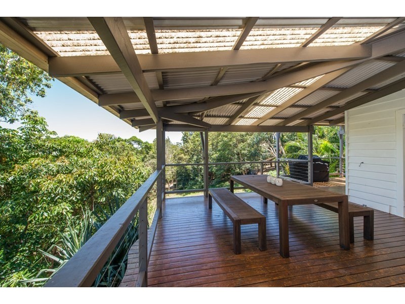 15 Billa Street, Point Lookout QLD 4183