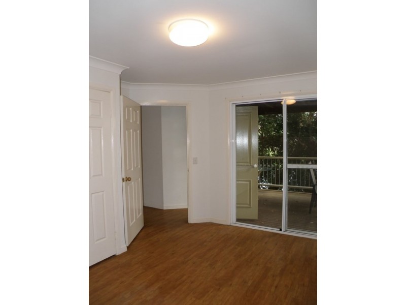 10b Yarrong Road, Point Lookout QLD 4183