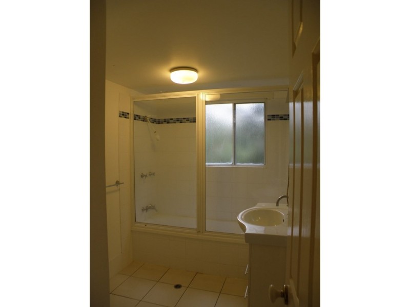 10b Yarrong Road, Point Lookout QLD 4183