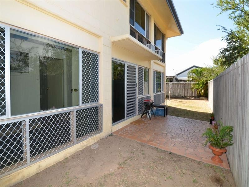 9/19 Ryan Street, North Ward QLD 4810