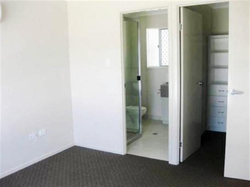 32 Ulysses Drive, Mount Louisa QLD 4814