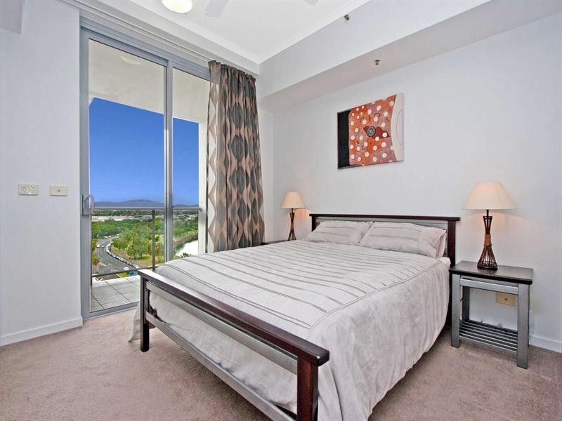 1107/2 Dibbs Street, South Townsville QLD 4810