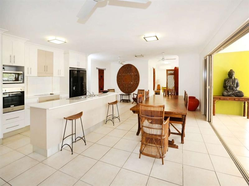 2 Dundabella Drive, Deeragun QLD 4818