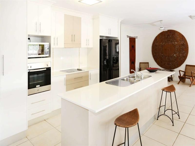 2 Dundabella Drive, Deeragun QLD 4818