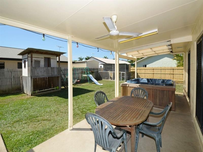 6 Trinca Court, Rasmussen QLD 4815