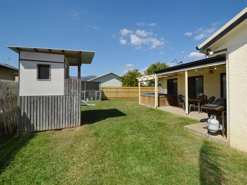 6 Trinca Court, Rasmussen QLD 4815