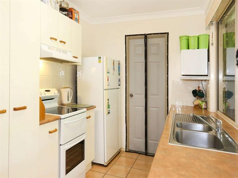 12 Bellamy Drive, Rasmussen QLD 4815