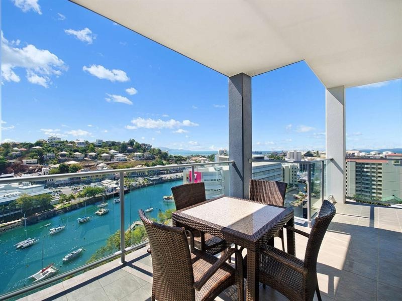 1204/2 Dibbs Street, South Townsville QLD 4810