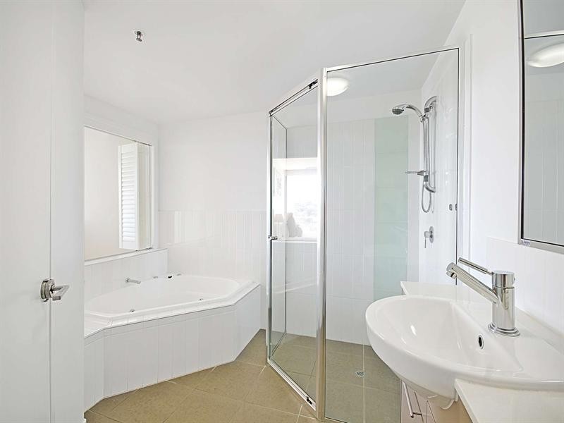 1204/2 Dibbs Street, South Townsville QLD 4810