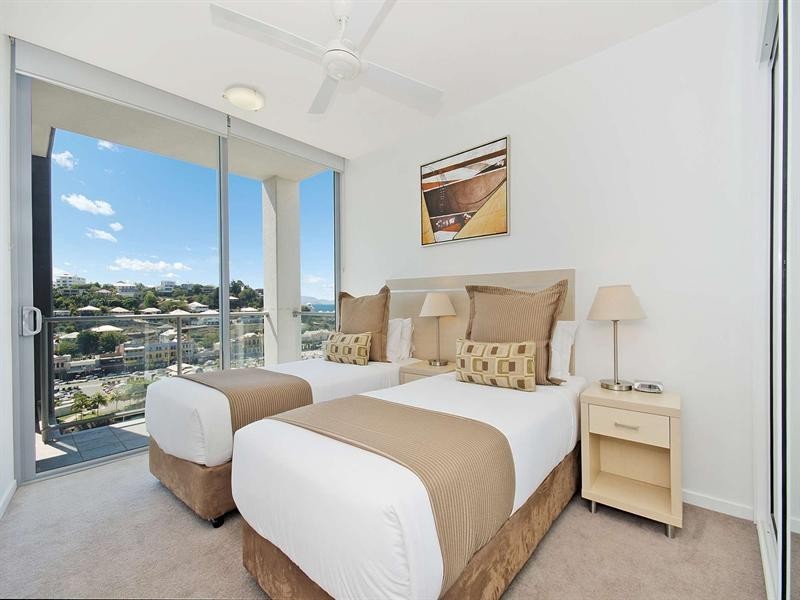 1204/2 Dibbs Street, South Townsville QLD 4810