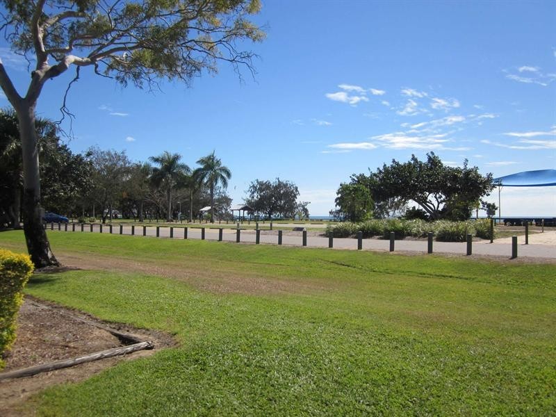 81 Horseshoe Bay Road, Bowen QLD 4805