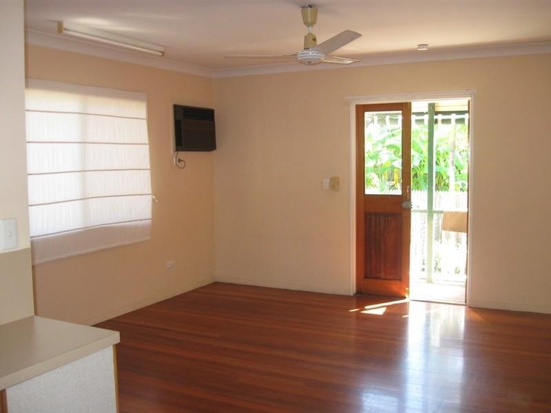 7 Thomas Street, Pimlico QLD 4812