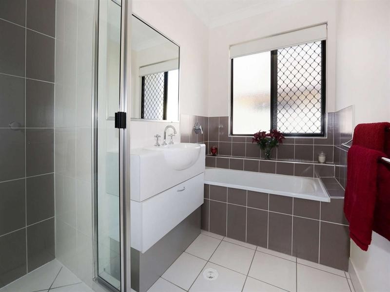 6 Wexham Court, Kirwan QLD 4817