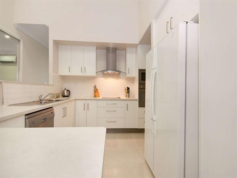 13 Broadwater Terrace, Idalia QLD 4811