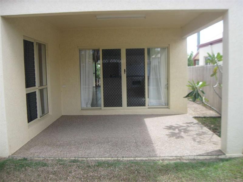 8A Siris Place, Douglas QLD 4814