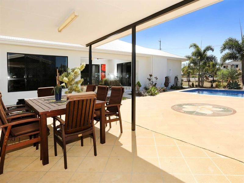 33 Blackview Avenue, Black River QLD 4818