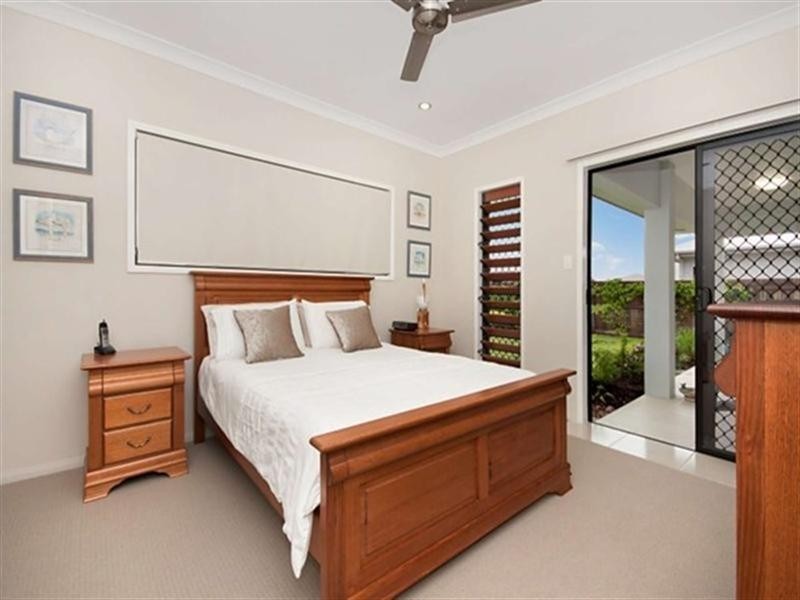 13 Broadwater Terrace, Idalia QLD 4811