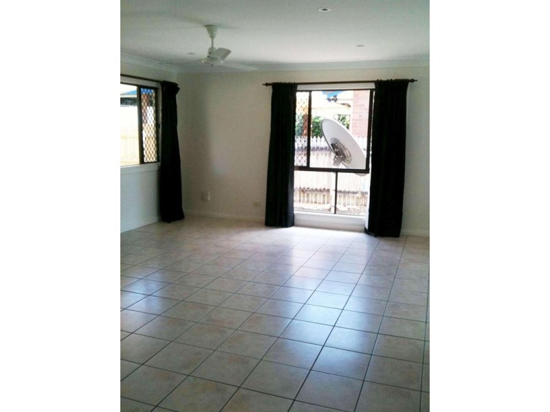 27 Hudson Street, Kirwan QLD 4817