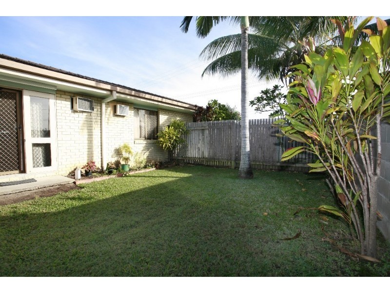 72-74 Railway Avenue, Railway Estate QLD 4810