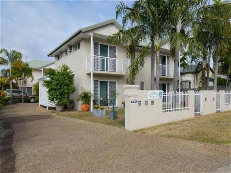 1/8 Lamington Street, West End QLD 4810