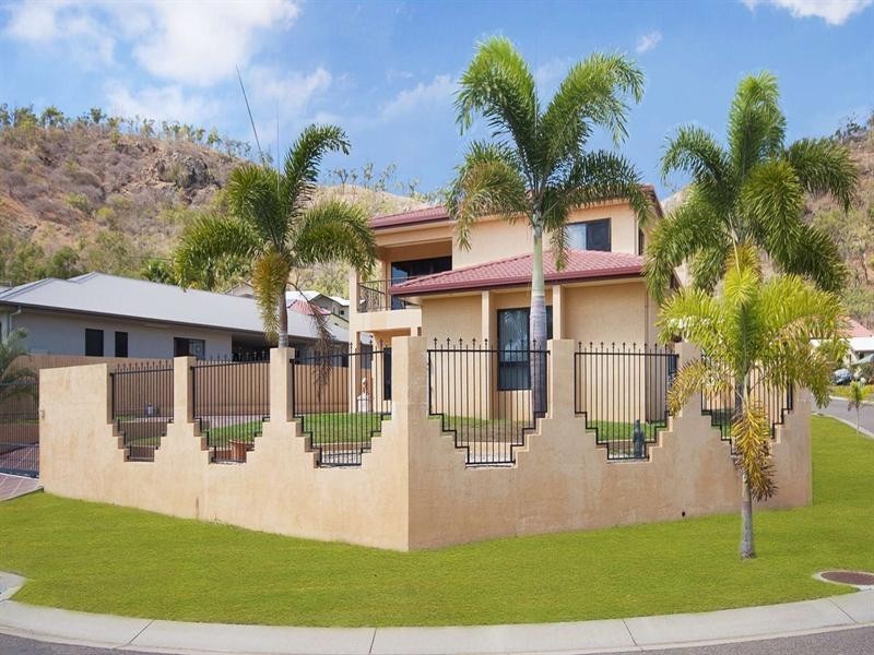 4 Monte Visto Court, Mount Louisa QLD 4814