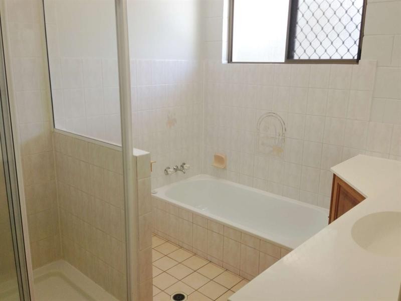 4 Nerine Court, Heatley QLD 4814