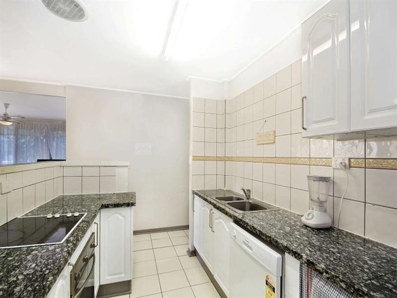 8 Haydon Crescent, Heatley QLD 4814