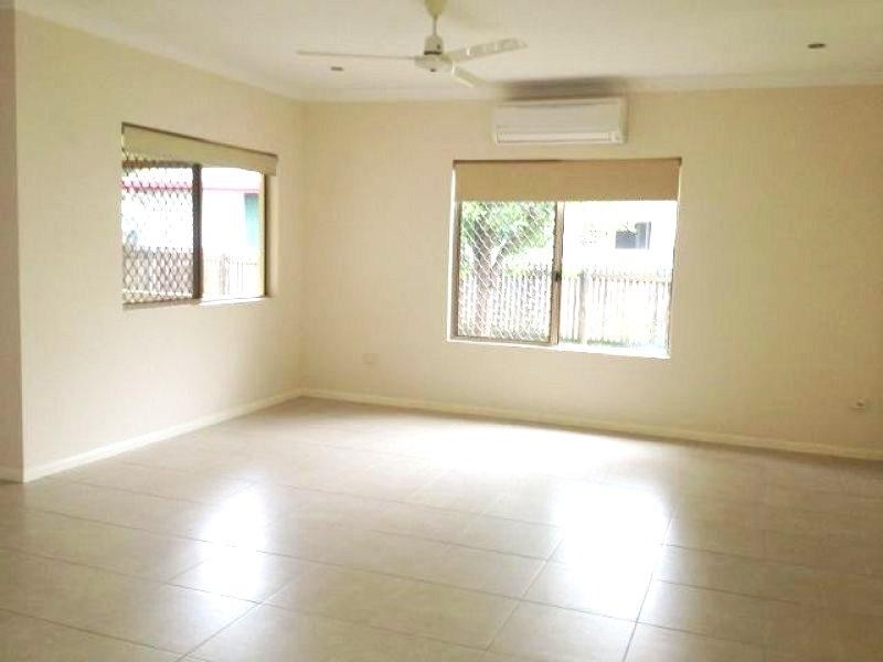 20 Lornsleigh Street, Mount Louisa QLD 4814