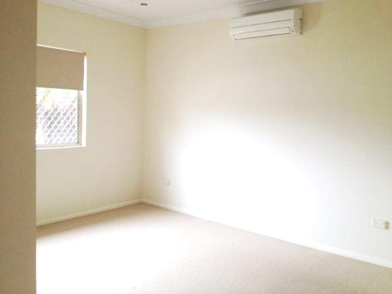 20 Lornsleigh Street, Mount Louisa QLD 4814