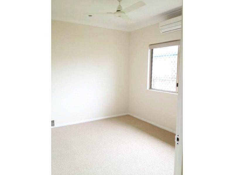 20 Lornsleigh Street, Mount Louisa QLD 4814