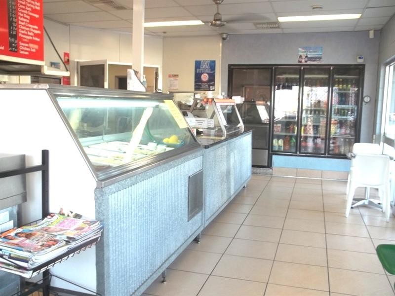 Bamford Lane Fish and Burger Bar, Kirwan QLD 4817