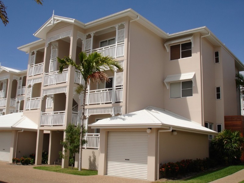 42 Warburton Street, North Ward QLD 4810