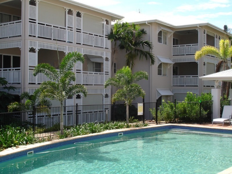 42 Warburton Street, North Ward QLD 4810