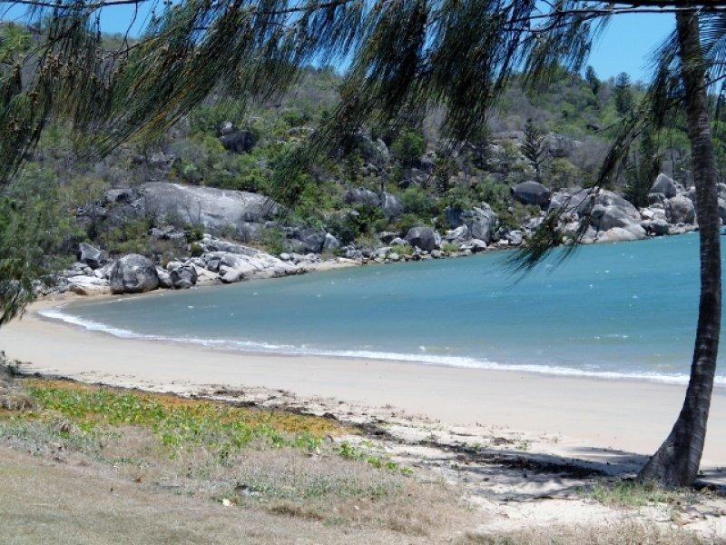 4/49 Picnic Street, Picnic Bay QLD 4819