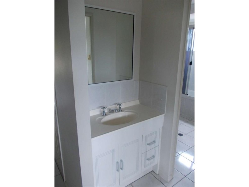 18 Peppertree Street, Kirwan QLD 4817