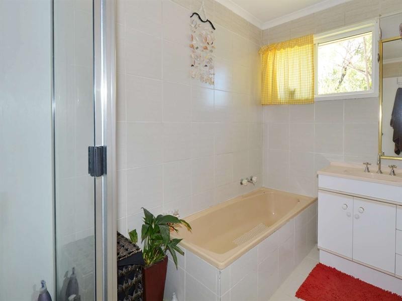 4 Palamino Place, Kelso QLD 4815