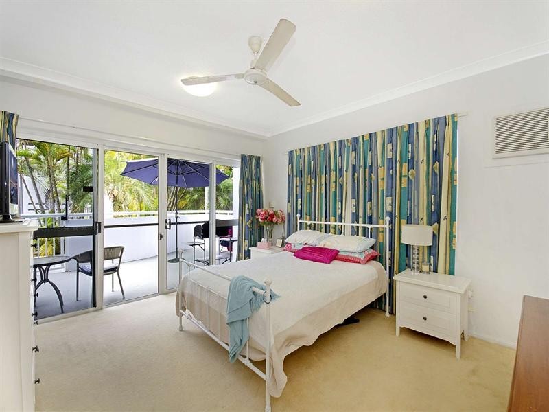 1/8 Paxton Street, North Ward QLD 4810