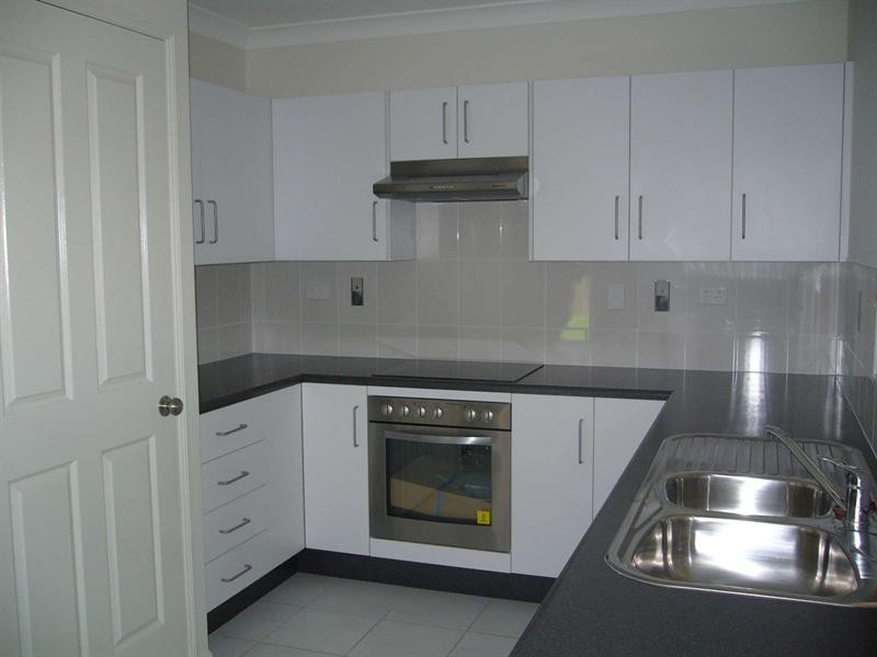 3 Fitzallen Street, Bushland Beach QLD 4818