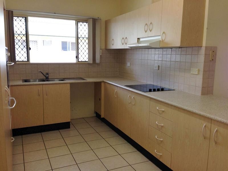 24 Seldon Place, Kirwan QLD 4817