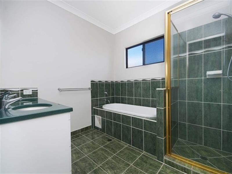 4 Monte Visto Court, Mount Louisa QLD 4814