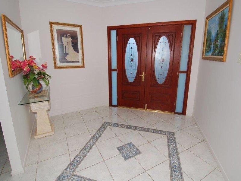 4 Monte Visto Court, Mount Louisa QLD 4814