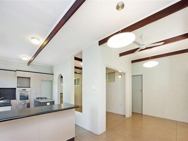 8 Maskell Street, Pallarenda QLD 4810