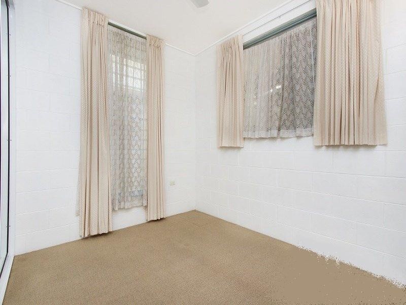 8 Maskell Street, Pallarenda QLD 4810