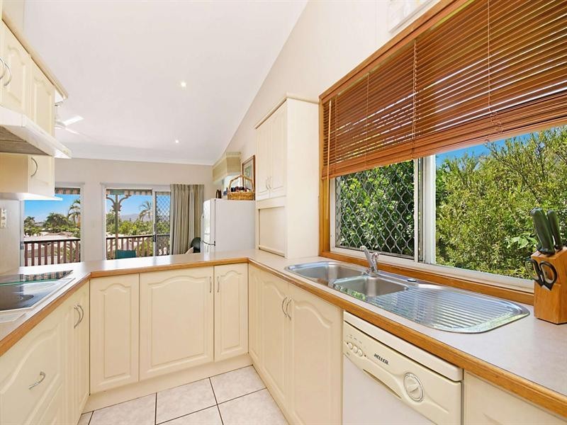 33 Nettleton Street, Mount Louisa QLD 4814