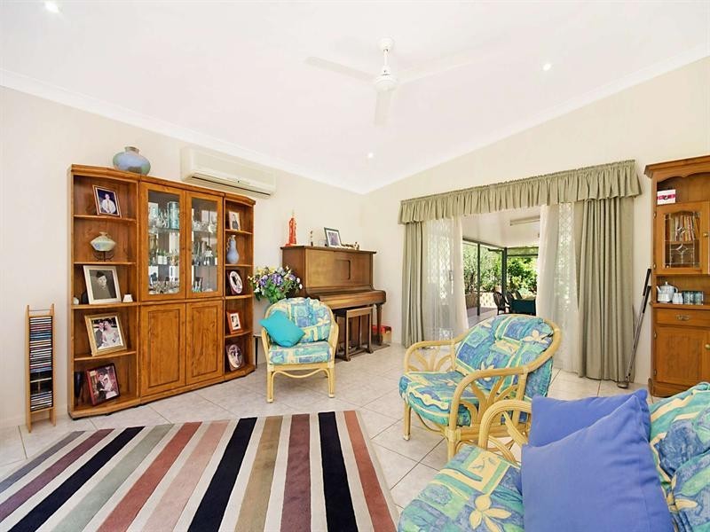 33 Nettleton Street, Mount Louisa QLD 4814