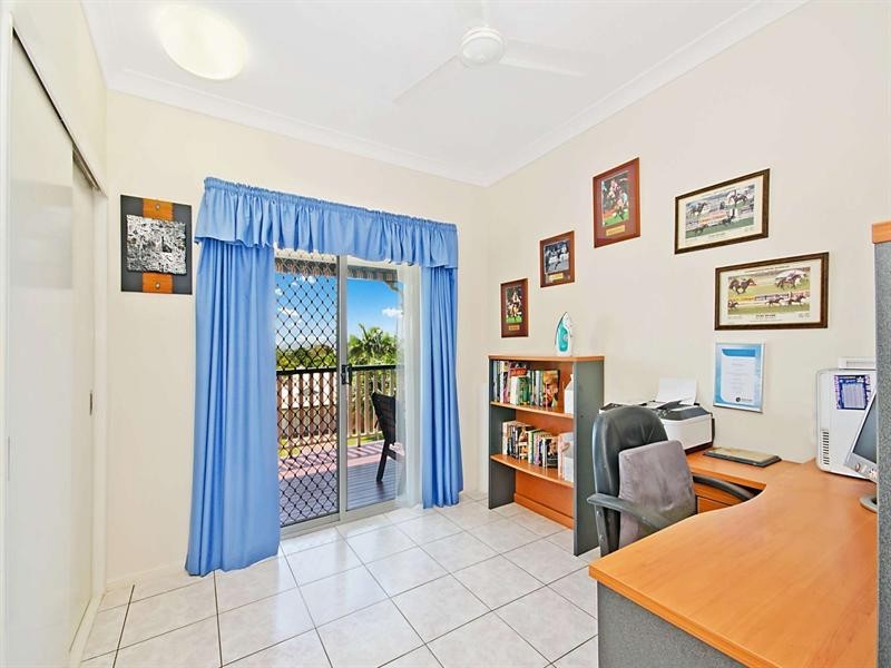 33 Nettleton Street, Mount Louisa QLD 4814