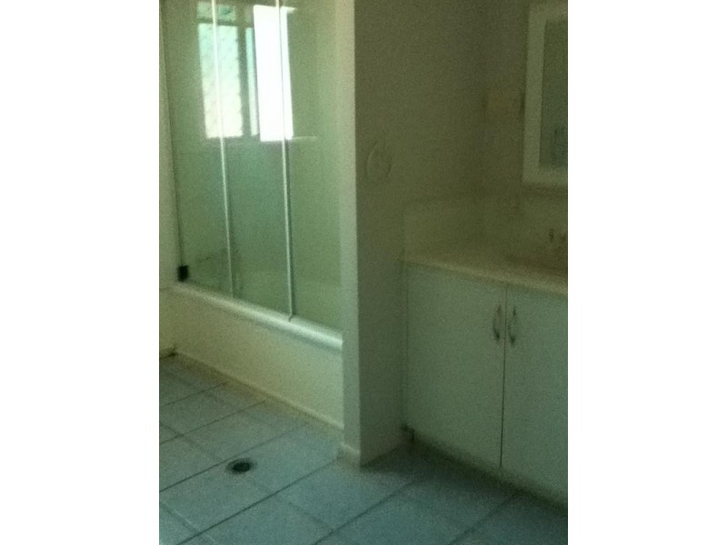 4 Durack Street, Douglas QLD 4814