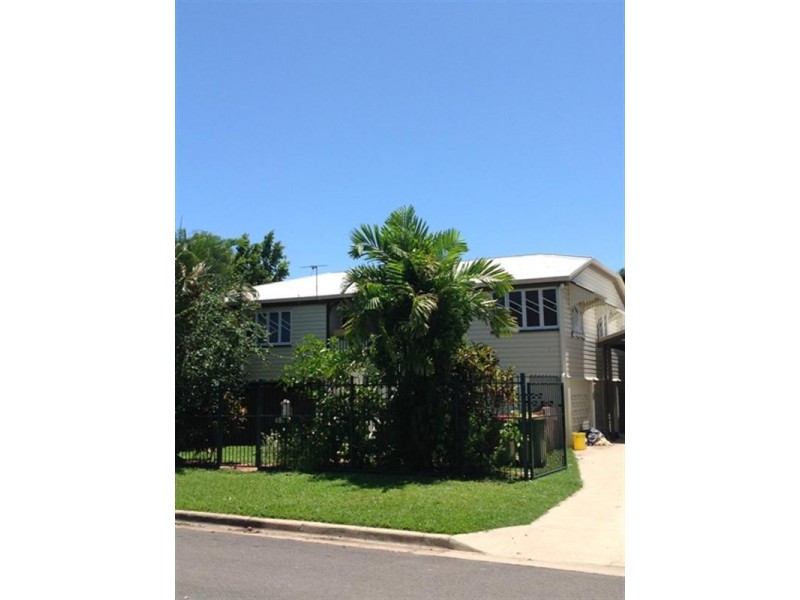 5 O’Connor Street, Rosslea QLD 4812