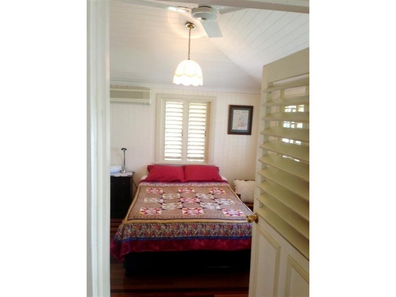 31 Sheehan Street, Belgian Gardens QLD 4810