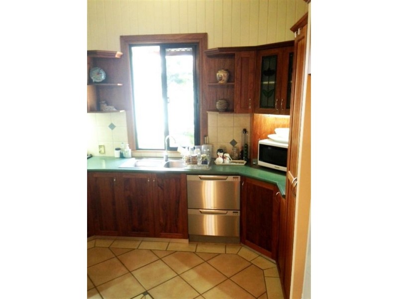 31 Sheehan Street, Belgian Gardens QLD 4810